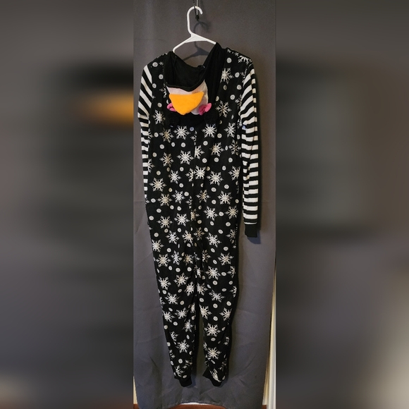 Winter Penguin Pajamas,Women's Medium Black And White Penguin Hooded Onesie PJ'S - Picture 4 of 10